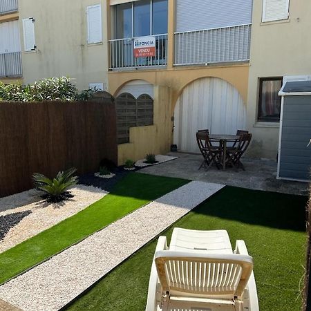 Appartement T2 Avec Son Rez De Jardin De 40 M2 5 Couchages 250M De La Plage Et 15Km De L'Arena Narbonne-Plage Kültér fotó